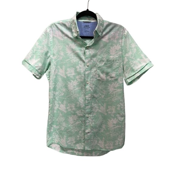 Izod Saltwater Men's Button Down Small Hawaiian Floral‎ Short Sleeve Shirt - Picture 1 of 5